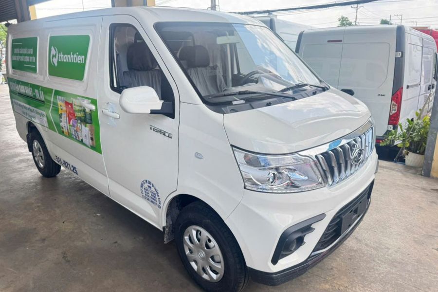 xe-van-chuyen-bao-bi-nhua-8