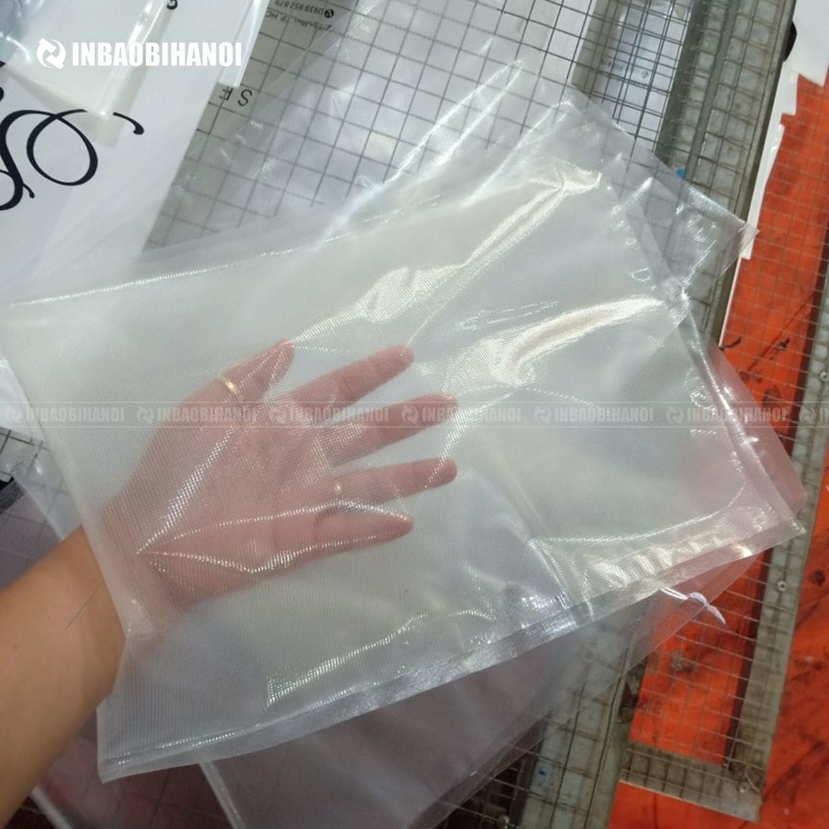 tui-hut-chan-khong-2-mat-nham-9