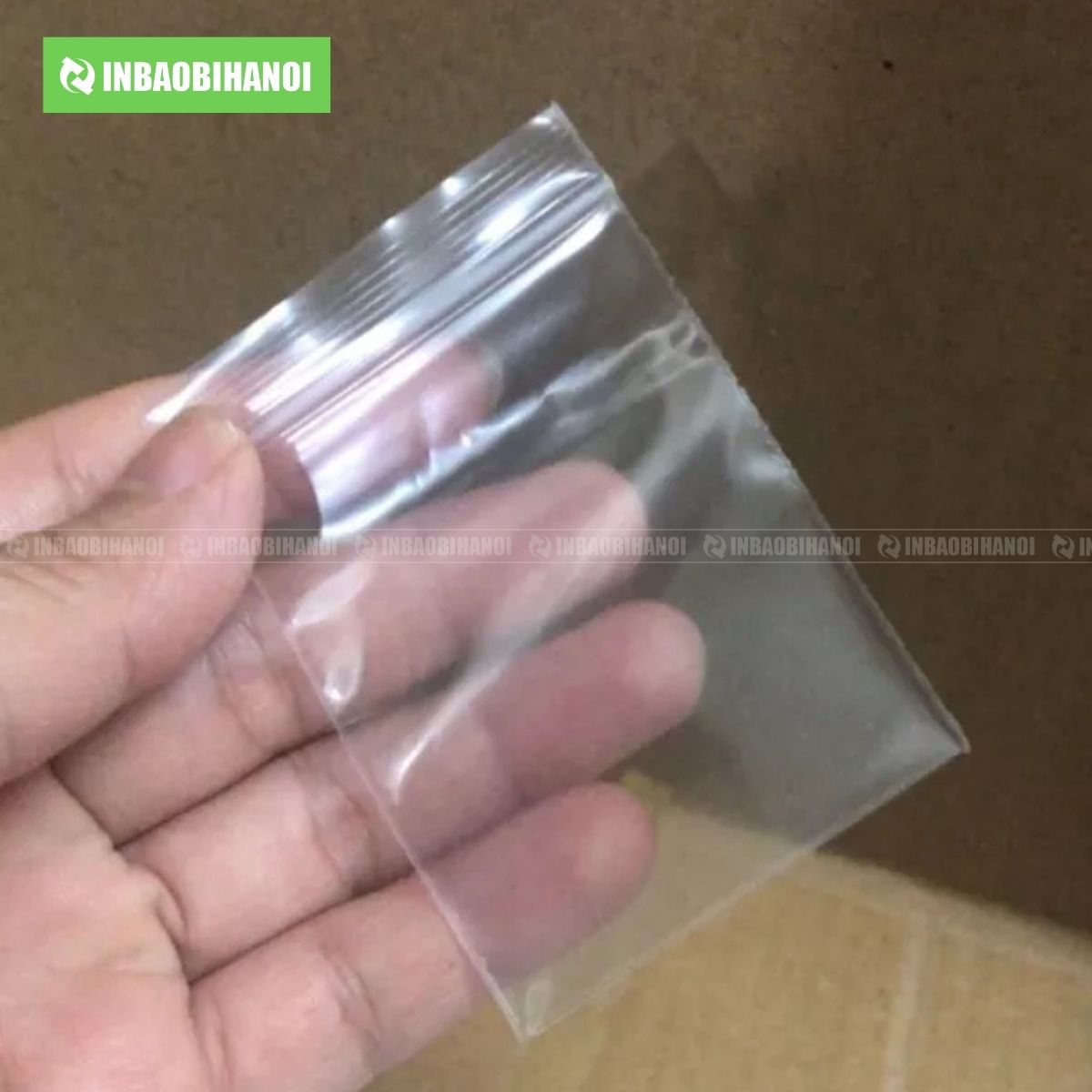 tui-zipper-chi-trang-3